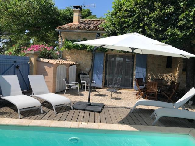 Maison De Plain Pied Pour 4 Pers Piscine Lussan Lussan  Exterior photo
